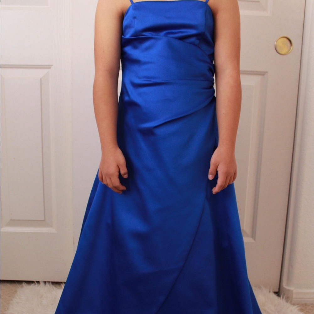♡DAVIDS BRIDAL GIRLS GOWN♡
